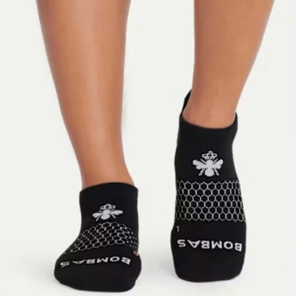 NWT BOMBAS‎ 5 Pack Black Ankle Socks Tech Honeycomb Arch Support, Size XS